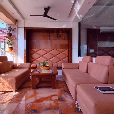 Spring Sky Haridwar By Shrigo Hotels Экстерьер фото