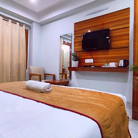 Spring Sky Haridwar By Shrigo Hotels Экстерьер фото