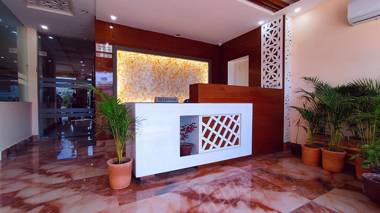 Spring Sky Haridwar By Shrigo Hotels Экстерьер фото